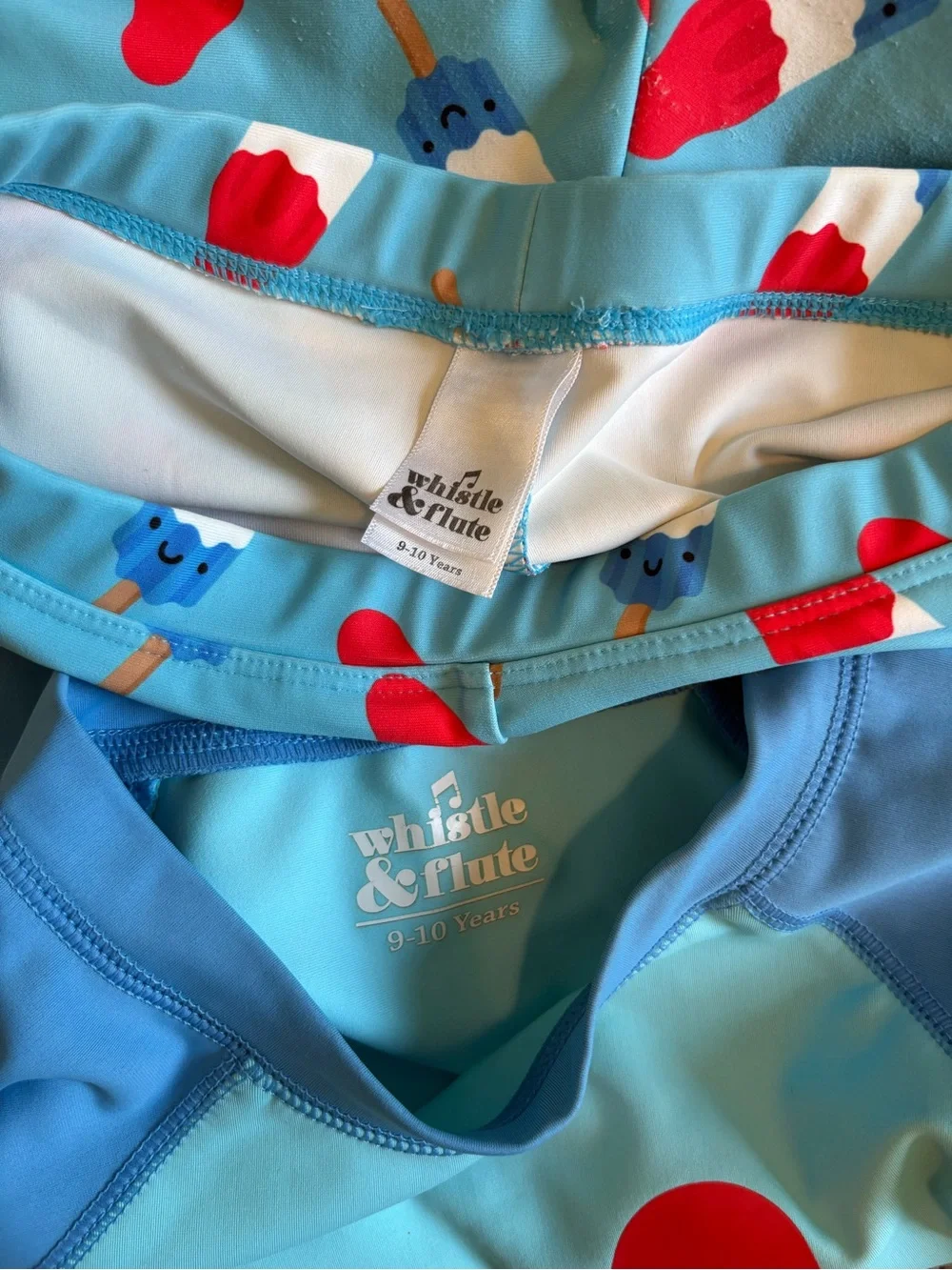 Whistle & Flute rocket pop size 9-10  swim bundle